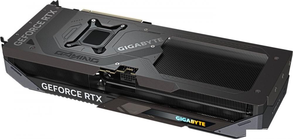 Видеокарта Gigabyte GeForce RTX 5070 Gaming OC 12G GV-N5070GAMING OC-12GD