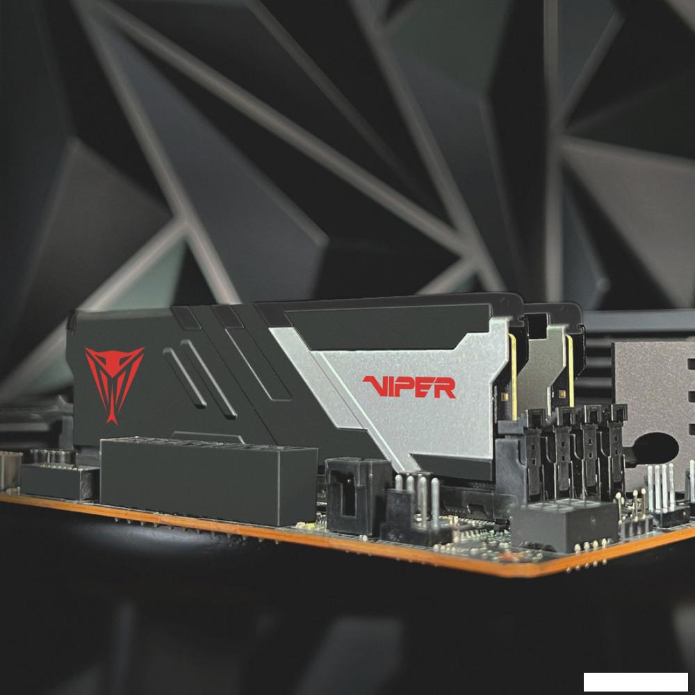 Оперативная память Patriot Viper Venom 2x16ГБ DDR5 6000 МГц PVV532G600C30K